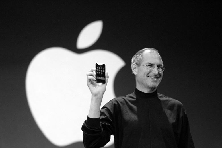 Steve Jobs iPhone Reveal